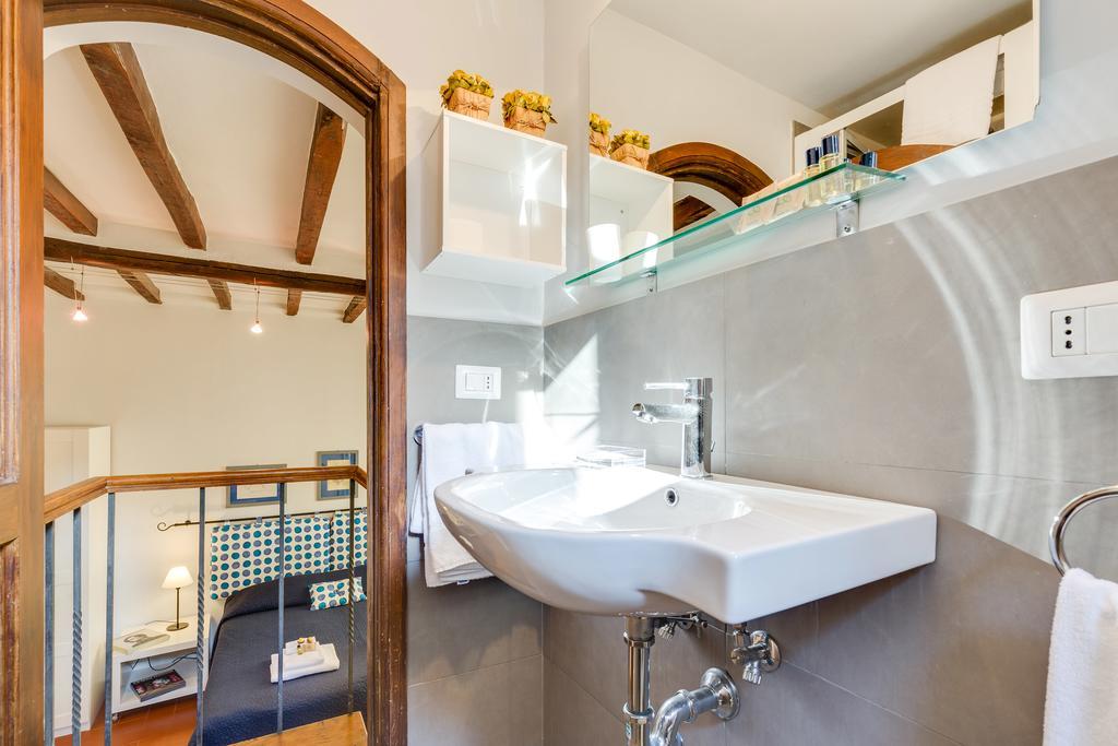 Rome As You Feel - Piazza Dei Satiri Apartments ภายนอก รูปภาพ