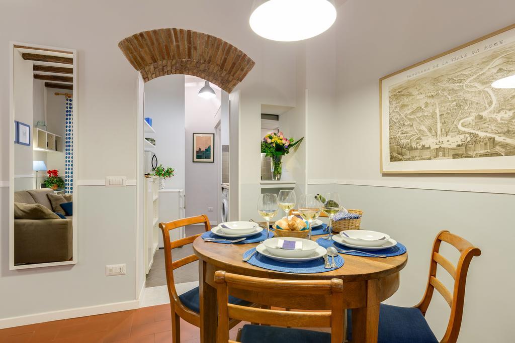 Rome As You Feel - Piazza Dei Satiri Apartments ภายนอก รูปภาพ
